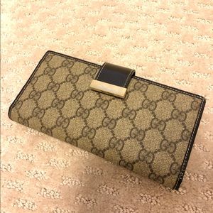 Gucci GG monogram canvas bifold wallet